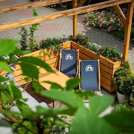 Pod Kasztanami ホームステイ