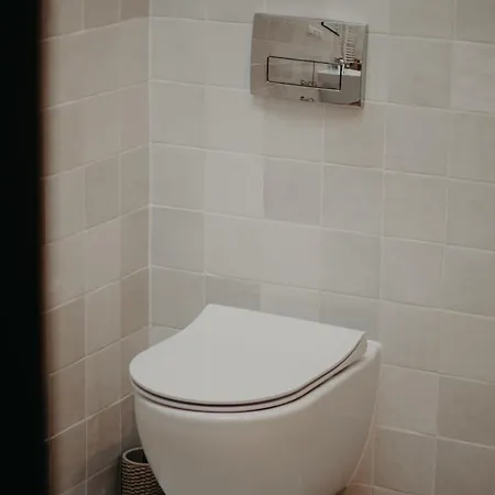 Pod Kasztanami *